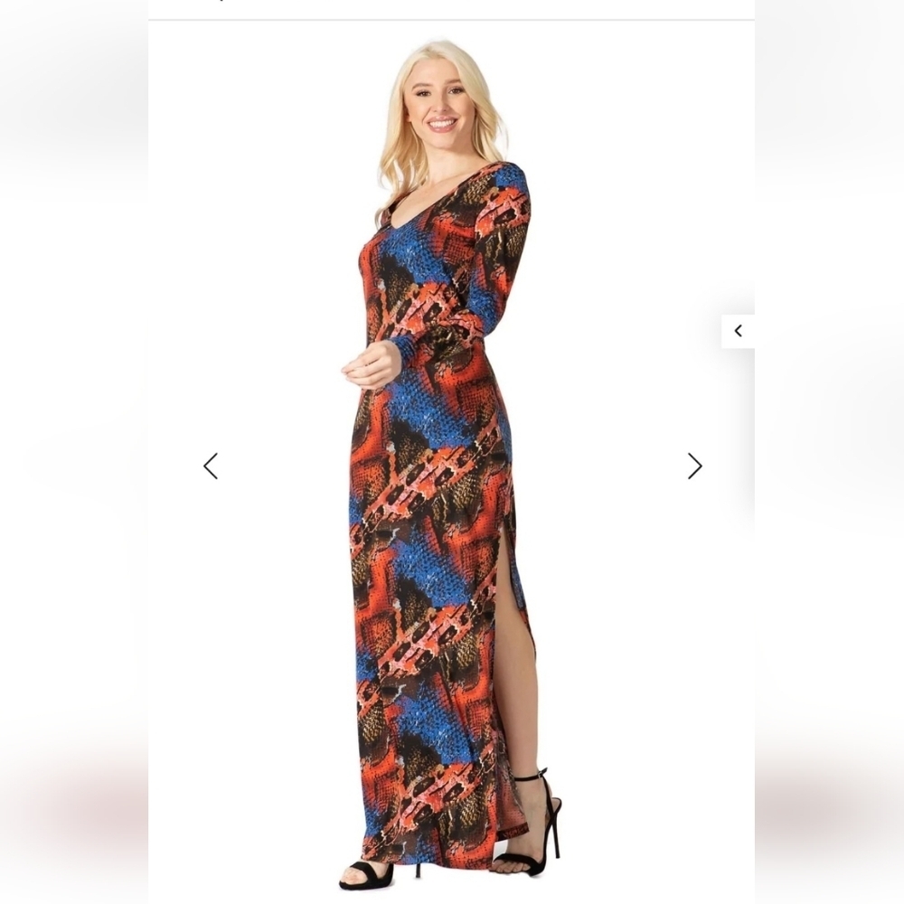 Vertigo bodycon NWT Floor Length Gown/ Prom Dress Side Slit Small stretchy